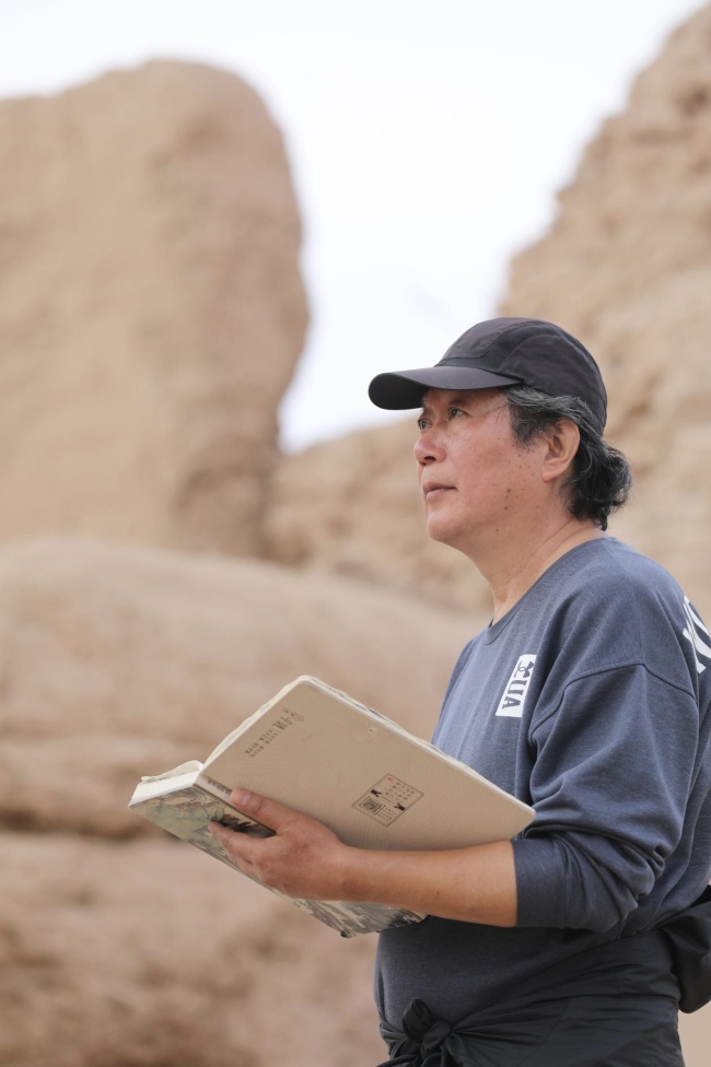 走遍中国·宁夏——中国文促会好意思术家写生创作行径走进甘肃张掖