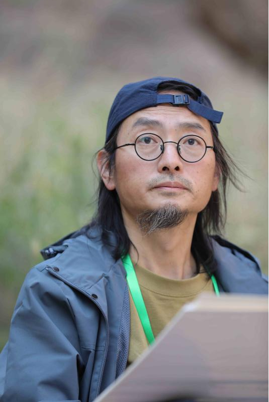 文字问说念石林 神韵写意黄河：走遍中国·甘肃——中国文促会好意思术家写生创作行径走进景泰